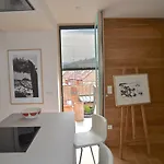 I Design Apartman