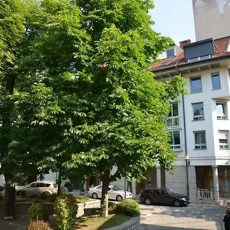 I Design * Ljubljana